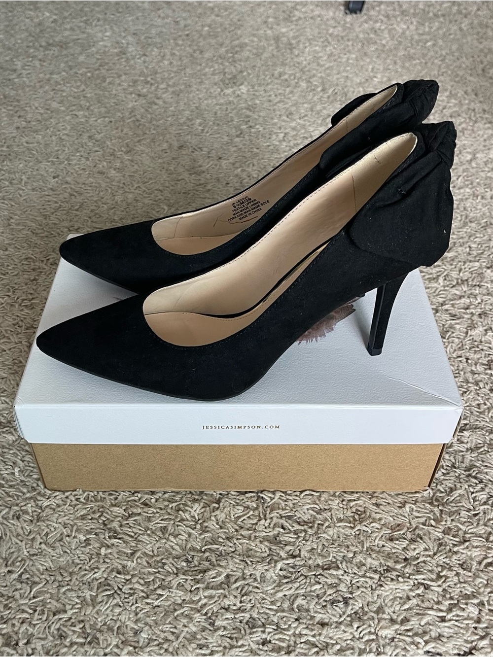 Jessica Simpson Black Pointy Toe Stiletto Heels Size 8.5M